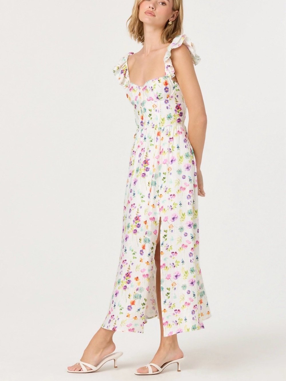 ASTR Wedelia White Floral Midi Dress